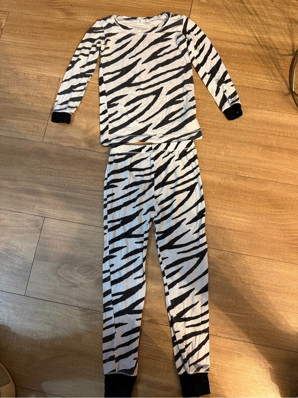 Angel Dear Black and White Zebra-Stripe Kids Pajama Set